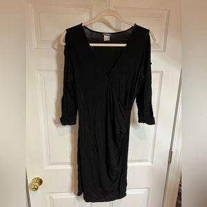 Women’s Venus black dress size M